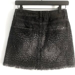 Designer unique gradient leopard gray denim skirt